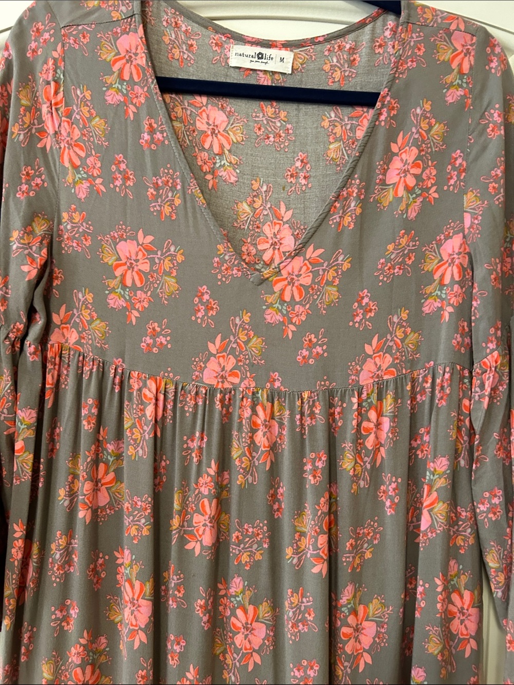 NATURAL LIFE Charlotte Gray Maxi Dress with Pink Floral Print Bell Sleeve - Picture 6 of 10